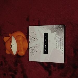 🆕️ FENTY BEAUTY Fenty Cheeks Suede Powder Blush in Sundress Szn (Peachy Pink)